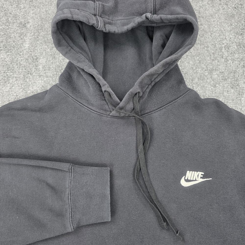 Nike Hoodie Mens Medium Black Club Fleece Pullover Embroidered Swoosh Sweatshirt